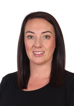 Mrs A Douglas's team photo'