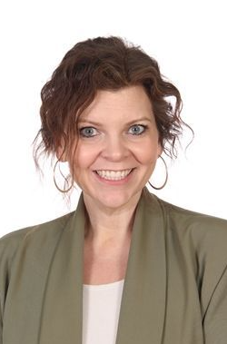 Mrs N Robertson's team photo'